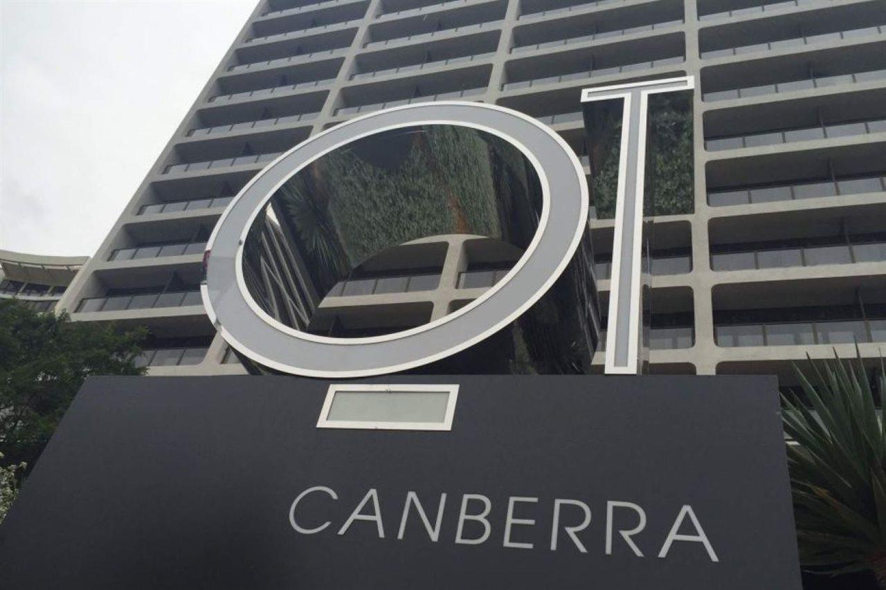 QT Canberra Buitenkant foto